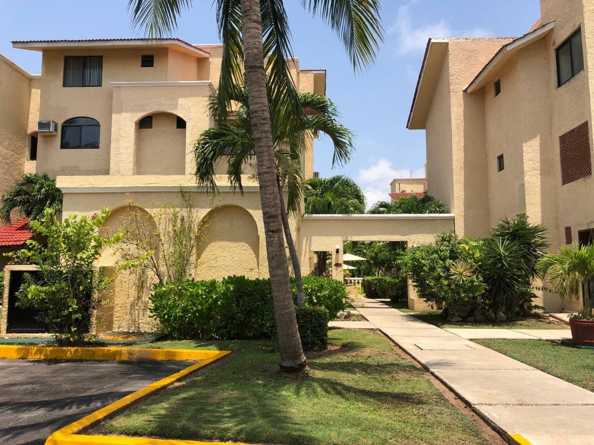 Tropical Apartment 칸쿤 외부 사진